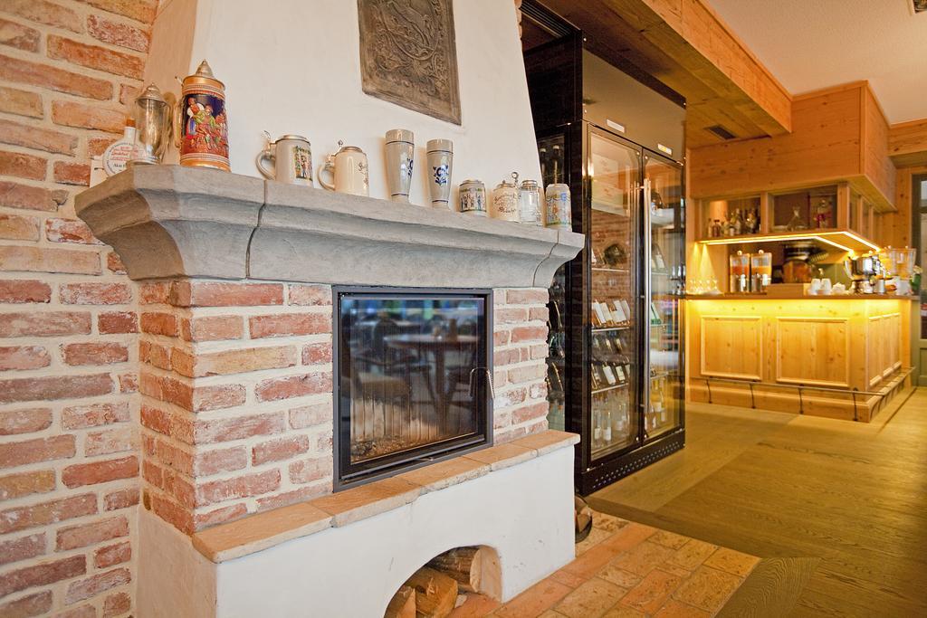 Die Post Landgasthof Aufkirchen Berg am Starnberger See Ngoại thất bức ảnh